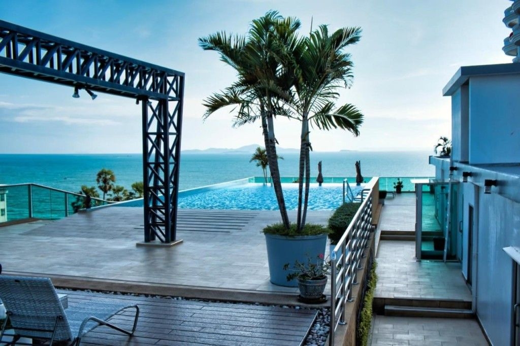 4พูลวิลล่า บีช อพาร์ทเมนท์ (4poolvillas Beach Apartment)4