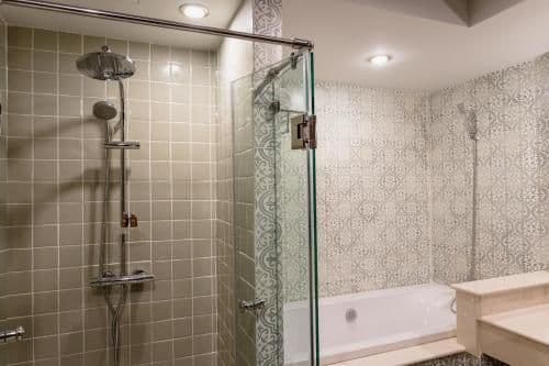 Colonial Deluxe Double Room