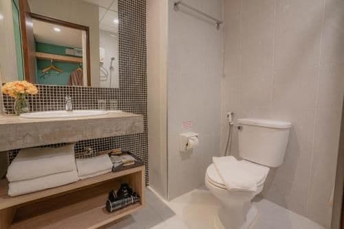 Standard King Room