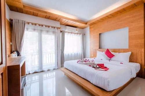 OYO 866 Lanta Ray Bay Hotel0