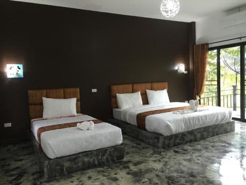 Deluxe Double or Twin Room with Balcony