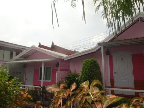 Deluxe Bungalow