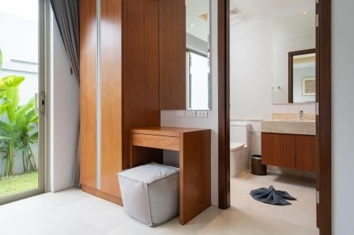 Botanica villa near Layan beach2