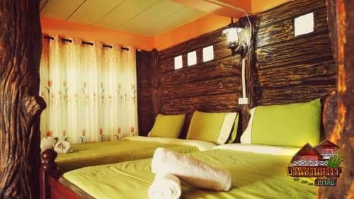 Quadruple Room with Private Bathroom