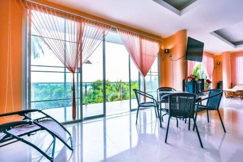Apartment with Sea View