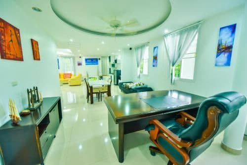 Penthouse Apartment