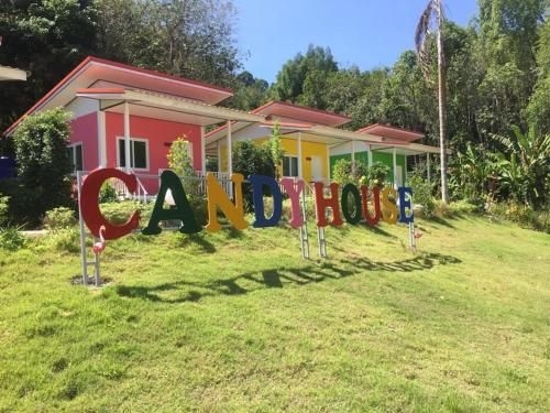 Koh Yao Candy House0
