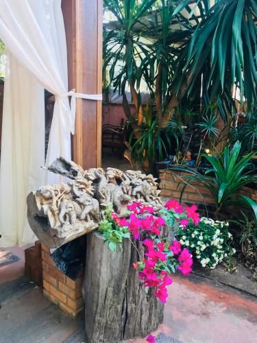 Friend's House Lanna1