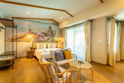 Suite with Pool View