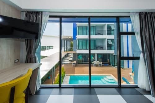 Duplex Pool Access