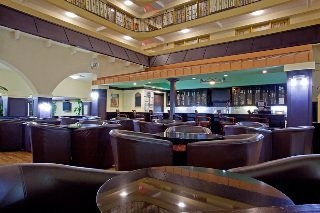 Crowne Plaza Suites Houston Southwest4