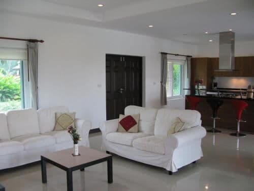 Three-Bedroom Villa with Private Pool (6 Adults)