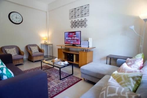 Deluxe Apartment
