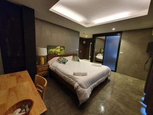 Deluxe Double Room with Shower