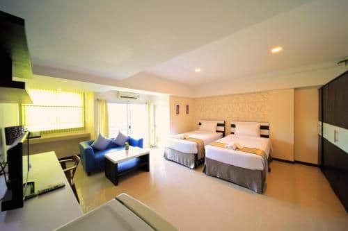 Deluxe Suite