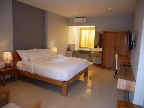 Standard King Room