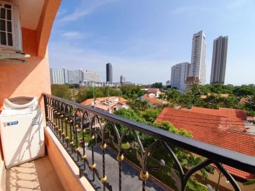 Apartment with Balcony