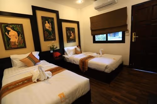Deluxe Twin Room