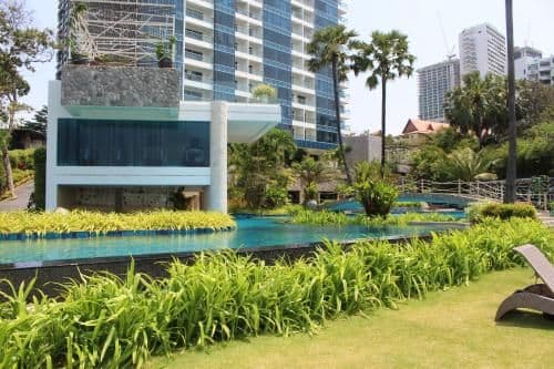 Studio Apartment with Sea View