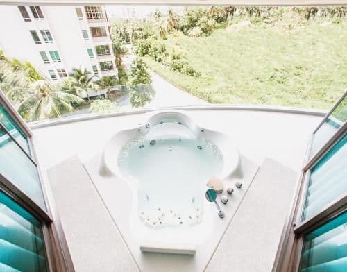 Two-Bedroom Apartment with Sea View