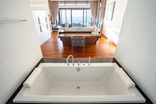 LUXURY POOL VILLA 3BR - VILLA GRANDE3