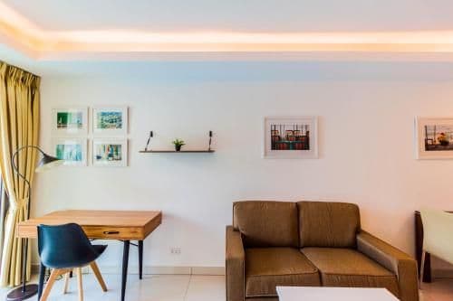 One-Bedroom Apartment