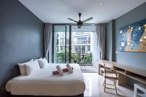 Studio Apartment