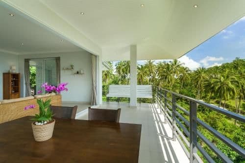 Villa with Sea View