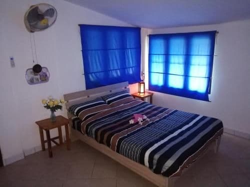 Apartment with Garden View