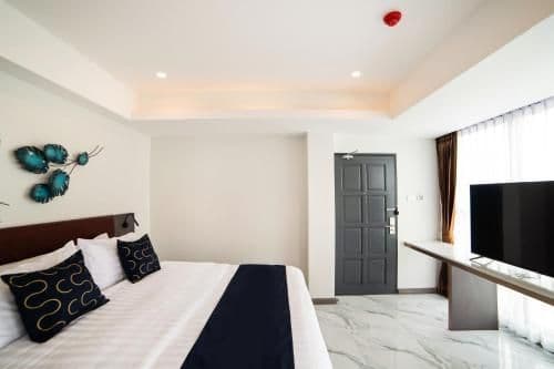 Superior King Room