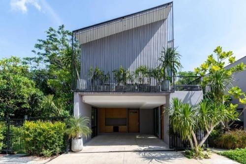 Tropical Paradise Villa with Large Pool1