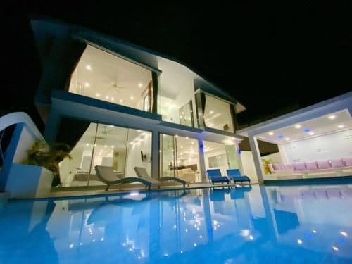 Villa with Sea View