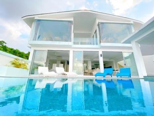 Villa with Sea View