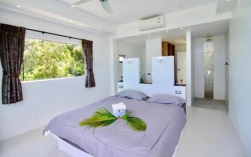 Villa with Sea View