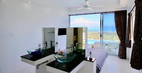 Villa with Sea View