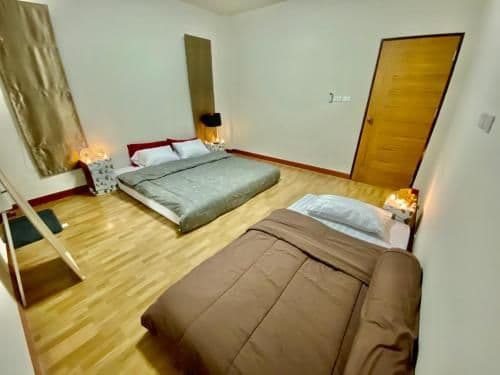 Triple Room with Private Bathroom