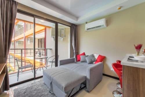 One-Bedroom Apartment