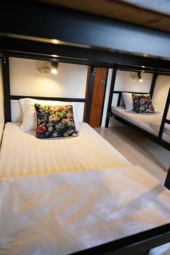 Bunk Bed in Mixed Dormitory Room