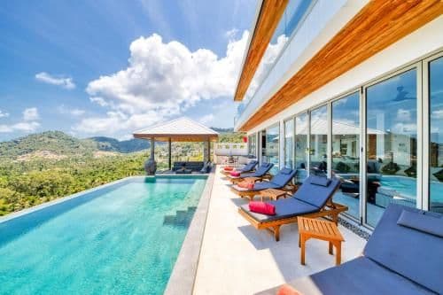 Villa with Sea View