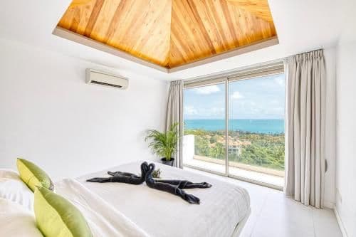 Villa with Sea View