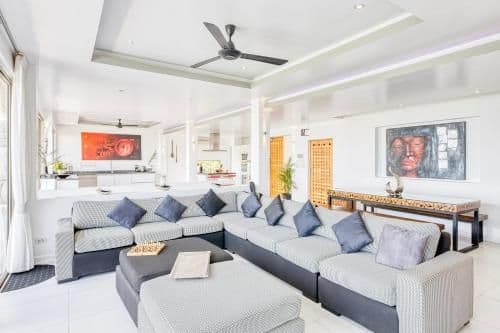 Villa with Sea View