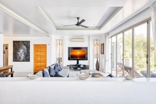 Villa with Sea View