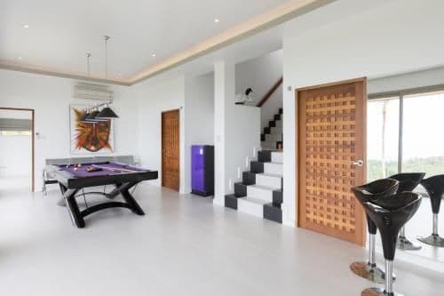 Villa with Sea View