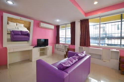 Deluxe Apartment