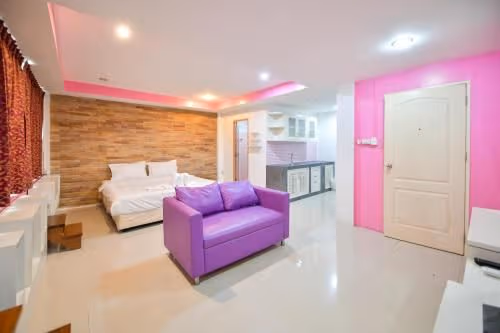 Deluxe Apartment