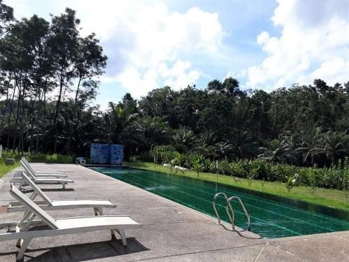 Yaowawit School, Lodge and Farm3