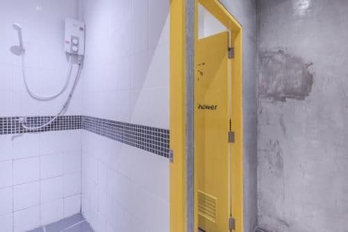 Economy Triple Room with Shared Bathroom