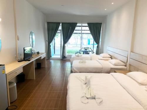 Deluxe Quadruple Room