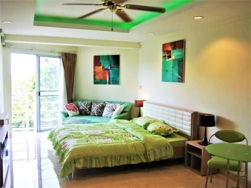 Jomtien beach condominium S2 modern beach front studio apartment0