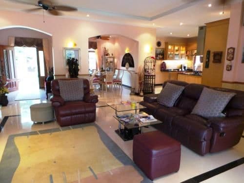 Deluxe Villa